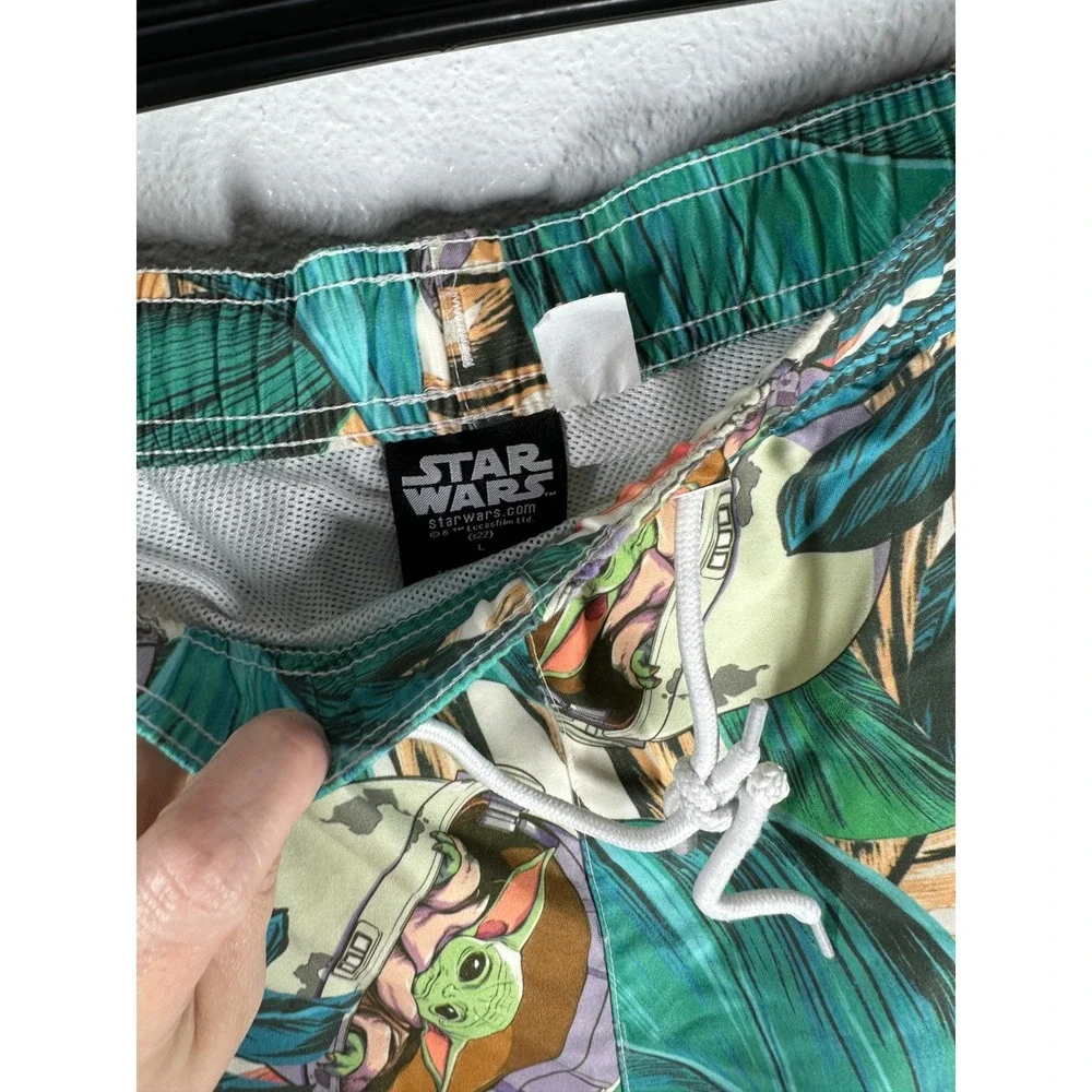 Star Wars Swim Trunks Mens L Grogu Baby Yoda‎ Tropical Mandalorian Board Shorts